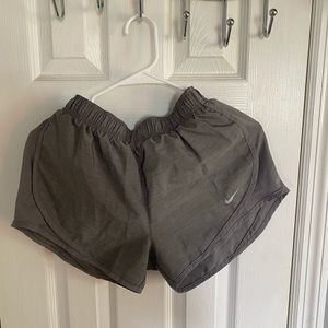 Dark Grey Nike drifit shorts Small